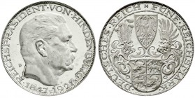 Weimarer Republik
5 Reichsmark Silber v. K. Goetz 1927 D. Kopf Hindenburgs n.r./mehrere Wappen, Wertangabe in Umschrift. Randinschrift BAYER. HAUPTMÜ...