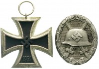 Deutschland
Drittes Reich, 1933-1945
2 Ehrenzeichen eines Soldaten des 2. Panzer-Pionierbat. 58: EK II 1939 und Verwundetenabz. in Silber, jeweils m...