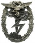 Deutschland
Drittes Reich, 1933-1945
Erdkampfabzeichen der Luftwaffe. Zink-Ausführung. Hersteller R.K. sehr schön