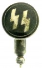 Deutschland
Drittes Reich, 1933-1945
SS-Zivilabzeichen, Hersteller Hoffstätter, Bonn, Mitgliedsnummer 127827. vorzüglich, winz. Emaillechip, selten...
