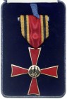 Deutschland
BRD, seit 1948
Bundesverdienstkreuz II. Klasse für Herren im Etui (ohne Miniatur). vorzüglich