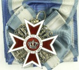 Rumänien
Grosskomturkreuz mit Schärpe zum Orden der Krone Rumäniens, 1. Modell 1881, 2. Ausgabe (nicht-magnetische Krone). vorzüglich