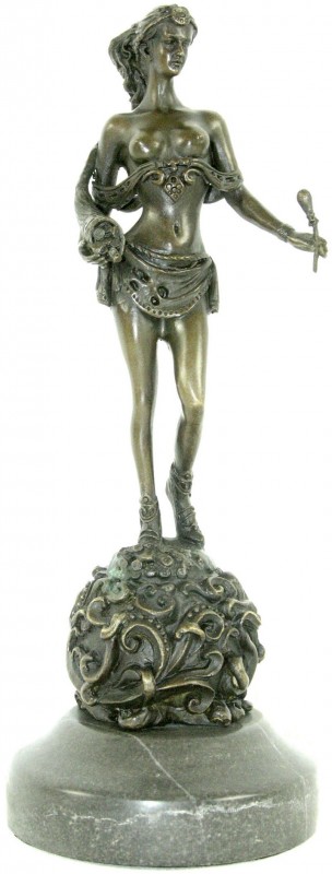 Skulpturen und Plastiken
Bronzeskulptur der fast nackten Juno, 2 Gegenstände ha...