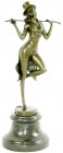 Skulpturen und Plastiken
Bronzeskulptur einer leicht bekleideten Dame mit Zylinder und Frack, sowie Stock und Highheels auf herzförmigem Stand. Runde...