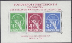Deutschland
Berlin
Währungsgeschädigte 1949, postfrische Luxuserhaltung. Fotoattest Schlegel BPP >einwandfrei