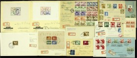 Briefe
Lots und Sammlungen
Deutschland: Konvolut von ca. 180 Belegen mit vielen aus dem III. Reich mit OSTROPA-Block auf R-Brief, Luftpost, Sonderma...