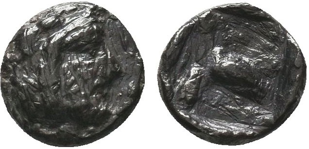 Greek Obol, Ca. 350-300 BC. AR

Condition: Very Fine

Weight: 0.52gr
Diameter: 9...