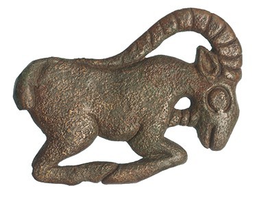 PRÓXIMO ORIENTE. LURISTÁN. Aplique (1300-800 a.C.). Bronce. Con representación d...