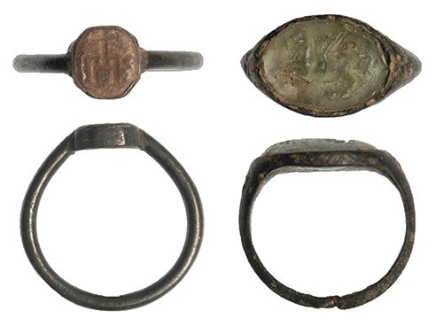 ROMA y BIZANCIO. Lote de dos anillos (III-VI d.C.). Bronce y Ágata transparente....
