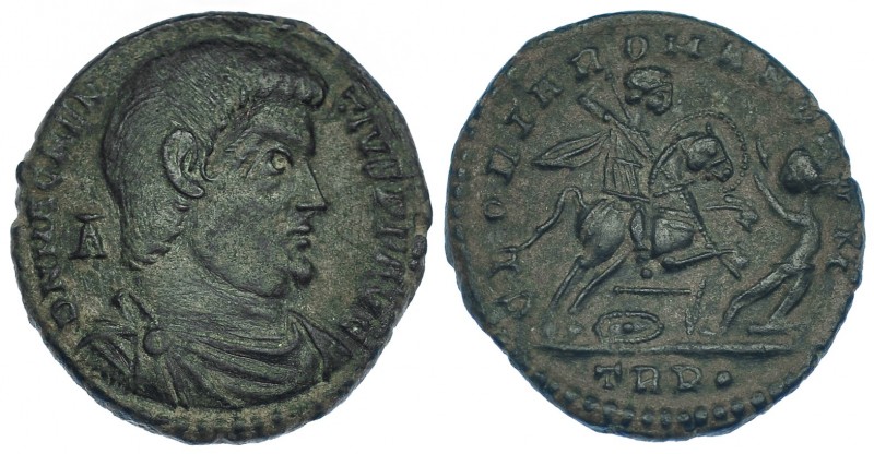 MAGNENCIO. Centenionalis. Treveris (350-353). A/ A detrás del busto. R/ GLORIA R...