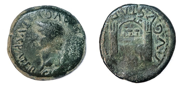 EMERITA. As. Tiberio. A/ Cabeza de Augusto radiada a izq.; DIVVS AVGVSTVS PATER ...