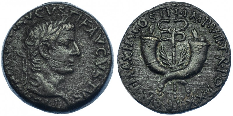 TIBERIO. As. Commagene (19-20 d.C.). A/ Cabeza laureada a der.; TI CAESAR DIVI A...