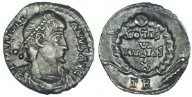 JULIANO II. Silicua. Treveris (361-362). R/ VOTIS/V/MVLTIS/X, exergo TR. RIC-364. MBC.