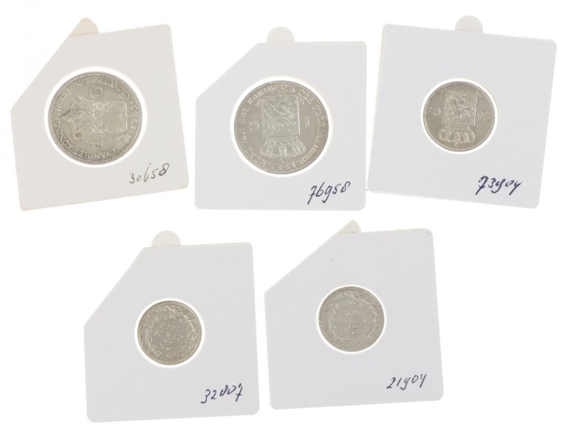 Doosje met 25 cent 1826U-1897-1906 en 1 gulden 1847-1923 in overwegend mooie kwa...