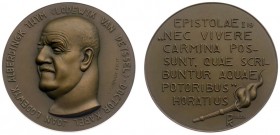 VPK-penningen - 1935 II - Penning 'Lodewijk van Deyssel' door L.P.J. Braat (Til.115) - VZ Borstbeeld n.l. / KZ Zeven-regelig opschrift boven brandende...