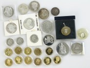 Netherlands - Doosje penningen w.o. replica's, veel zilver