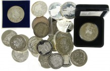 Netherlands - Doosje penningen w.o. veel zilver, ook 4 moderne zilveren dukaten