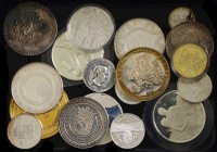 Netherlands - Doosje penningen w.o. zilver o.a. Willem de Zwijger 1933