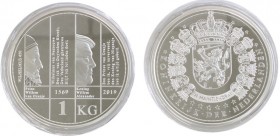Netherlands - 'Herdenkingsmunt' van één kilogram in luxe cassette: 450 Jaar Het Wilhelmus 2019