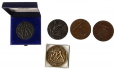 Netherlands - Lot van 9 penningen: Willem de Zwijger 1933 in zink, 40 jaar KLM (2x), 50 jaar KLM, 40 jaar bevrijding, Den Haag eert zijn kampioenen, 1...