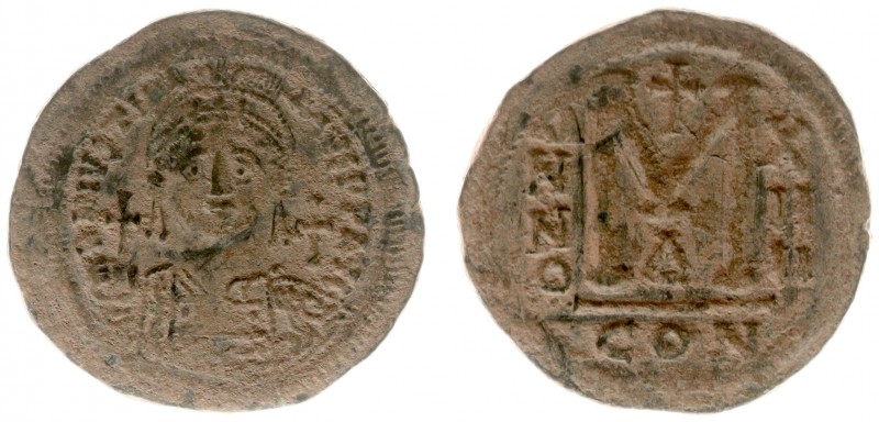 Justinianus I (527-565) - AE Nummus (Constantinople AD 540-541, 23.42 g) - Helme...