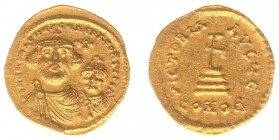 Heraclius (610-641) - With Heraclius Constantine - AV Solidus (Constantinople, 4.47 g) - Facing busts of Heraclius and Heraclius Constantine, each cro...