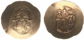 Johannes II Comnenus (1118-1143) - EL Aspron Trachy (Constantinople, 4.42 g) - Christ enthroned facing, holding book of Gospels and raising hand in be...
