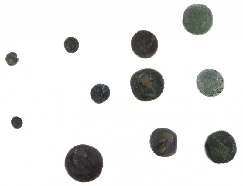 Roman coinage - A lot with 11 Roman bronzes: 4 Sestertii (Galba (ROMA), Marcus A...