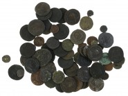 Roman coinage - A small collection of Roman small bronzes, mainly 4th century Folles but also some younger AE4's, several grades, for study - total ap...