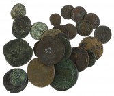 Roman coinage - A small lot with mainly Roman bronze coins: 3 Sestertii (Claudius, RIC 114, Crispina and Antoninus Pius), 3 Asses and 16 miscellaneous...