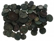 Miscellaneous - A larger lot with ancient bronze coins: some Roman Sestertii and other denominations, a lot of Greek Roman coins, some Byzantine etc.,...
