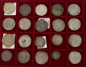 Cassette met leuke selectie zilveren munten Provinciaal 16e-17e eeuw wo. (1/2e) Philipsdaalder, Zilveren Dukaten, Leeuwendaalders, (1/2e) Zilveren Rij...