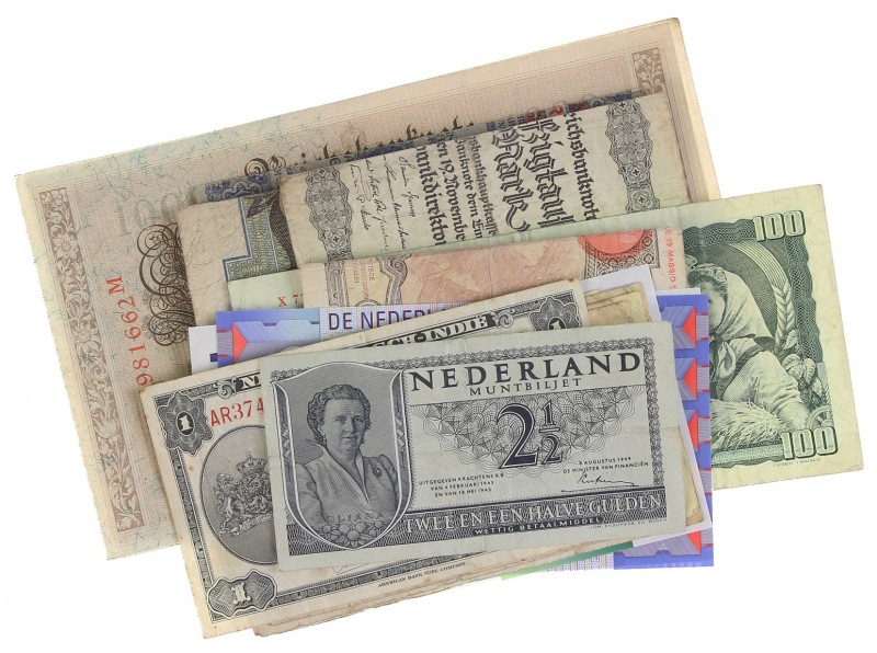 Miscellaneous - Small box banknotes world including Netherlands, Italy, Germany,...