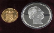 Netherlands - Gouden Vijfjes en Tientjes met extra's - 10 Gulden 1875 - Goud - PR in cassette met zilv. penning