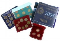 Euro's - Lot with some Euro sets a.w. Vatican Mintset 2013, Monaco Proofset 2005 (KM PS3) with 1, 2 and 5 Cent, Finland, San Marino and Greece