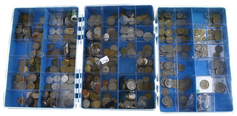 World coins - Box with 3 storage boxes various world coins, mainly modern with c...