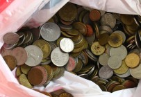 Miscellaneous - Doos met ca. 10 kilo diverse munten wereld incl. koers
