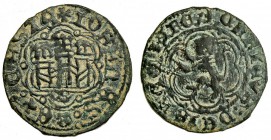 JUAN II (1406-1454). Blanca híbrida. Sevilla. A/ +IOhANES: REX: CASTE. R/ +ENRICUS: DEI GRAC. III-no. Interesante pieza híbrida con el nombre de los d...