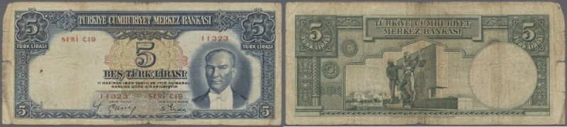 Turkey / Türkei
5 Lira ND(1937) P. 127, strong center fold, staining in paper, ...