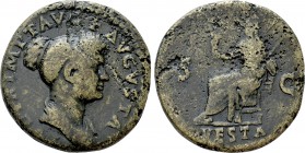 JULIA TITI (Augusta, 79-90/1). Dupondius. Rome. 

Obv: IVLIA IMP T AVG F AVGVSTA. 
Draped bust right.
Rev: S - C. 
Vesta seated left, holding pal...
