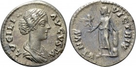 LUCILLA (Augusta, 164-182). Denarius. Rome. 

Obv: LVCILLA AVGVSTA. 
Draped bust right.
Rev: VENVS VICTRIX. 
Venus standing left, holding Victory...
