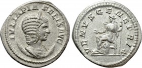 JULIA DOMNA (Augusta, 193-217). Antoninianus. Rome. 

Obv: IVLIA PIA FELIX AVG. 
Draped bust right, wearing stephane and set upon crescent.
Rev: V...