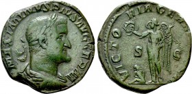 MAXIMINUS THRAX (235-238). Sestertius. Rome. 

Obv: MAXIMINVS PIVS AVG GERM. 
Laureate, draped and cuirassed bust right.
Rev: VICTORIA GERMANICA /...