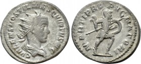 HOSTILIAN (Caesar, 250-251). Antoninianus. Rome. 

Obv: C VALENS HOSTIL MES QVINTVS N C. 
Radiate, draped and cuirassed bust right.
Rev: MARTI PRO...