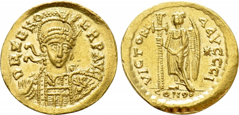 ZENO (Second reign, 476-491). GOLD Solidus. Constantinople.

Obv: D N ZENO PER...