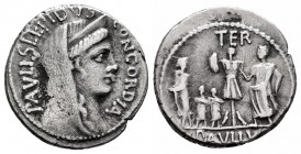Aemilius. Paullus Aemilius Lepidus. Denarius. 62 BC. Rome. (Ffc-127). (Craw-415/1v). (Cal-92). Anv.: Veiled and diademed head of Concord right, but PA...