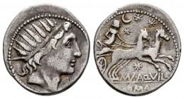 Aqullius. Man Aquillius. Denarius. 109-108 BC. South of Italy. (Ffc-166). (Craw-303/1). (Cal-229). Anv.: Radiate head of Sol right, X below chin. Rev....