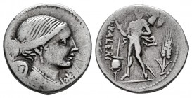 Valerius. L. Valerius FlADcus. Denarius. 108-107 BC. South of Italy. (Ffc-1165). (Craw-306/1). (Cal-1322). Anv.: Bust of Victory winged and draped rig...