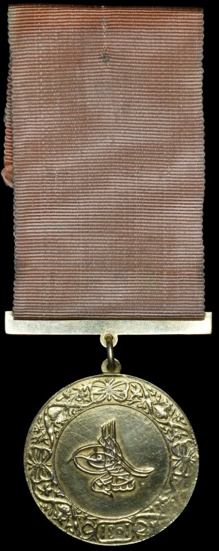 *Sultan’s Gold Medal for Egypt, 1801, a contemporary cast copy, in gold, with go...
