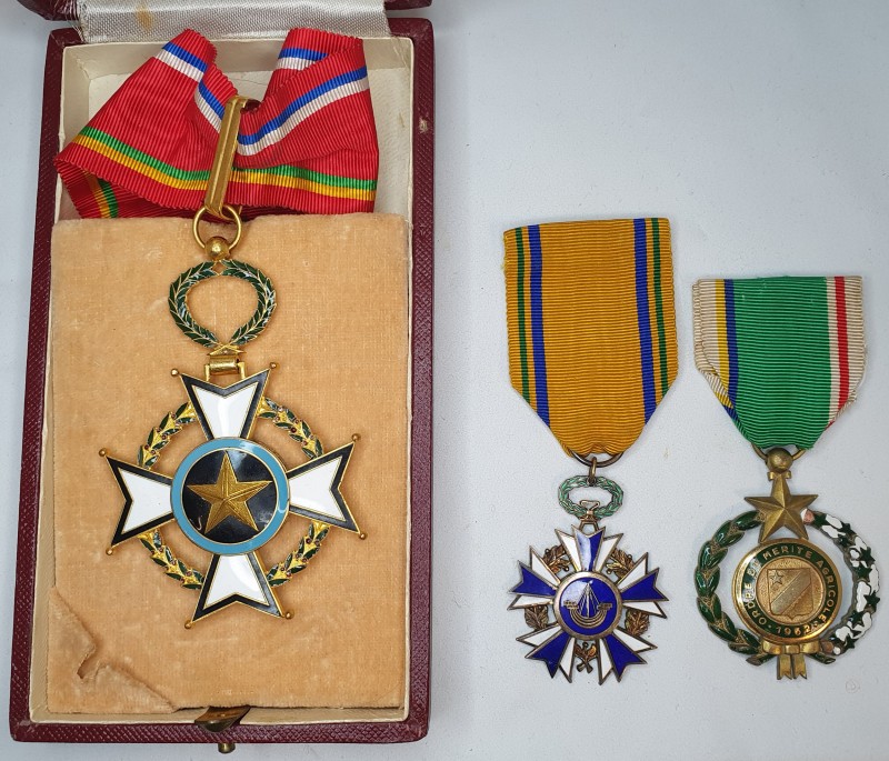 Central African Republic, Trio of awards, attributed to Monsieur Françoise Pehau...